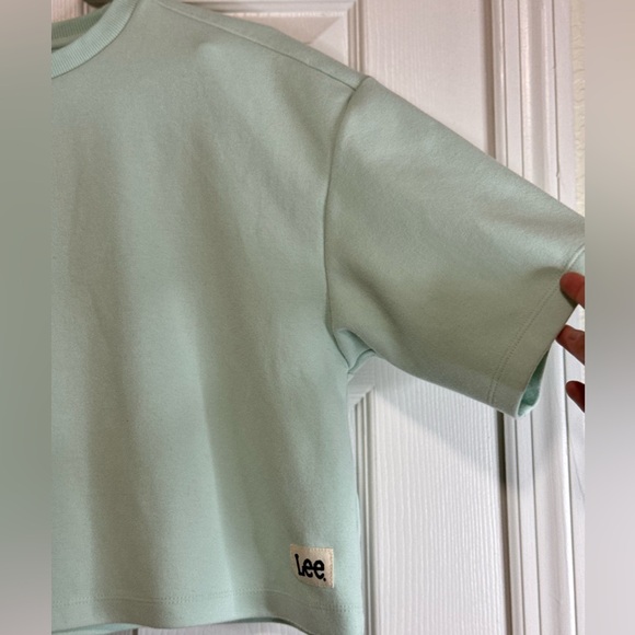 Lee Retro Boxy Oversized Green Cropped Sweatshirt Tee Shirt Top XS - Picture 2 of 6
